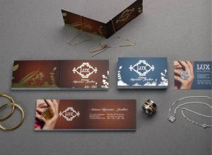 
	La carte de luxe

	8,5 x 5,4 cm / 8,2 x 12,8 cm / 10 x 15 cm
	10 x 21 cm / 15 x 21 cm
	&nbsp;

	Carte de visite // Carte de correspondance
	Carte [......]